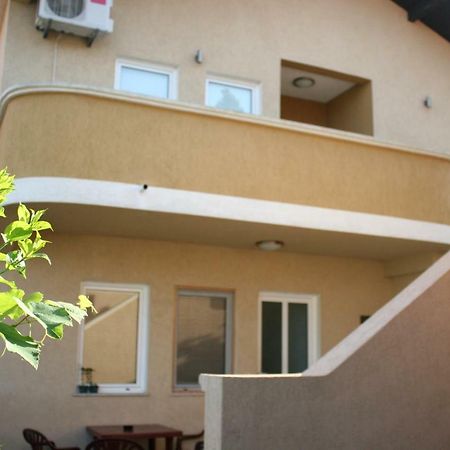 Apartments Emerald أولتْسي المظهر الخارجي الصورة