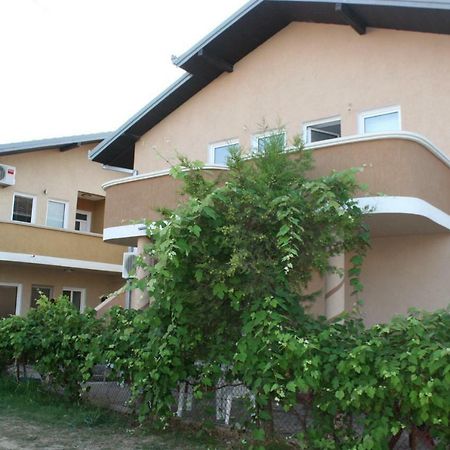 Apartments Emerald أولتْسي المظهر الخارجي الصورة